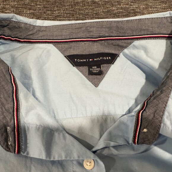 Tommy Hilfiger Mens Blue Custom Fit Button Down Shirt Size XXL Classic Cotton‎ - Picture 2 of 2